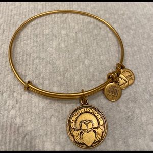 Alex and Ani Claddagh bangle bracelet